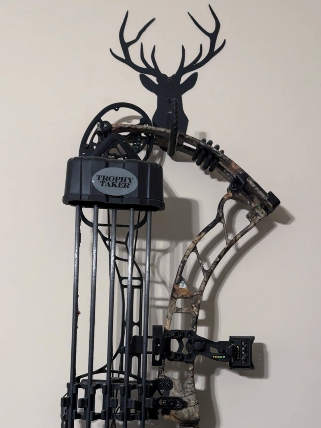 MBC Bow Hangers